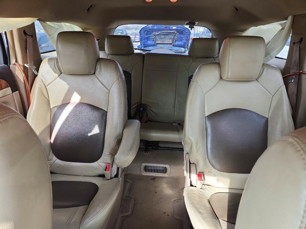 2010 BUICK ENCLAVE CX photo 19