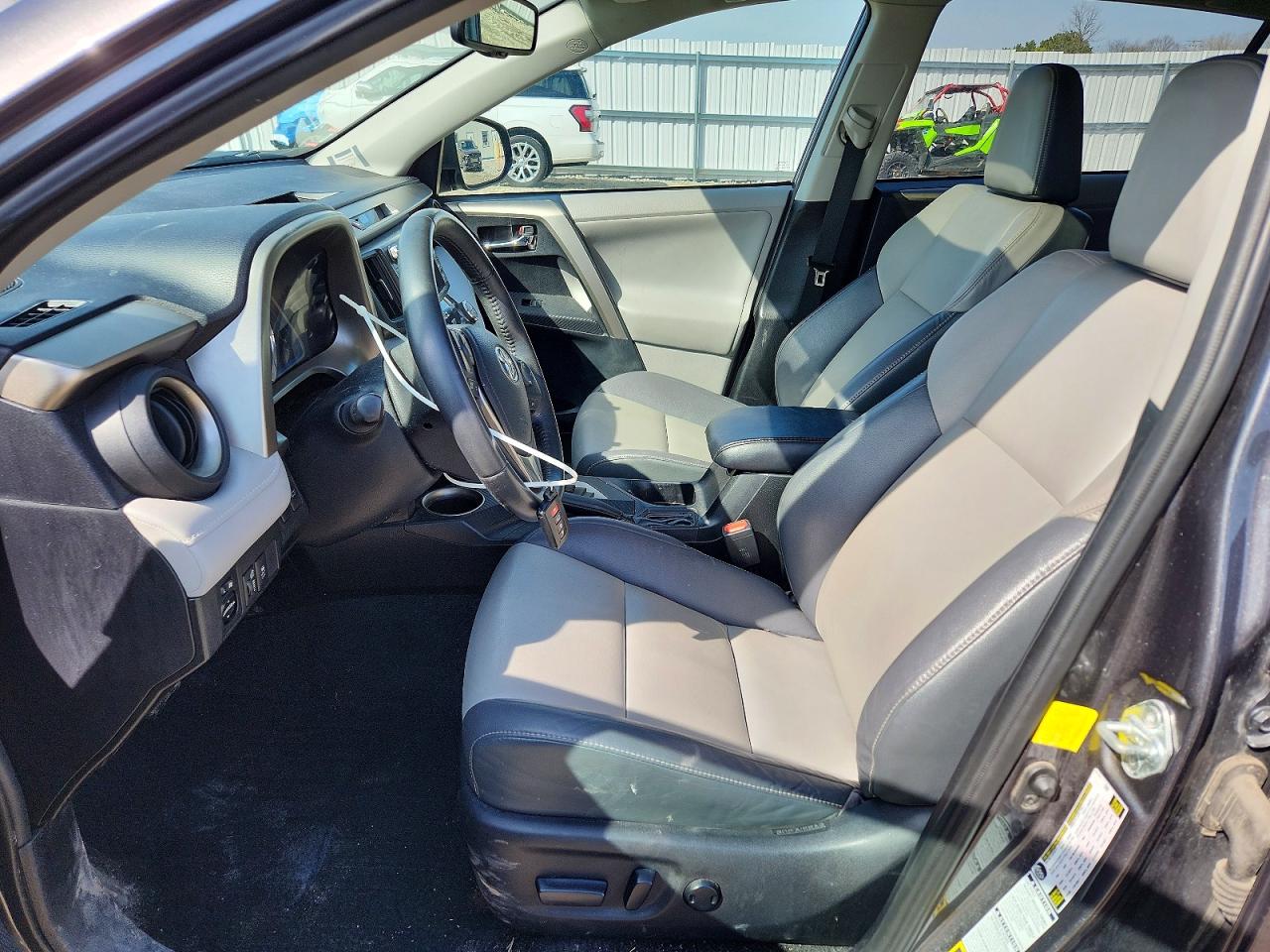 2013 TOYOTA RAV4 LIMITED photo 13