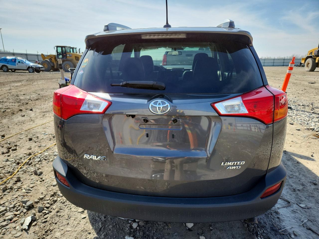 2013 TOYOTA RAV4 LIMITED photo 11