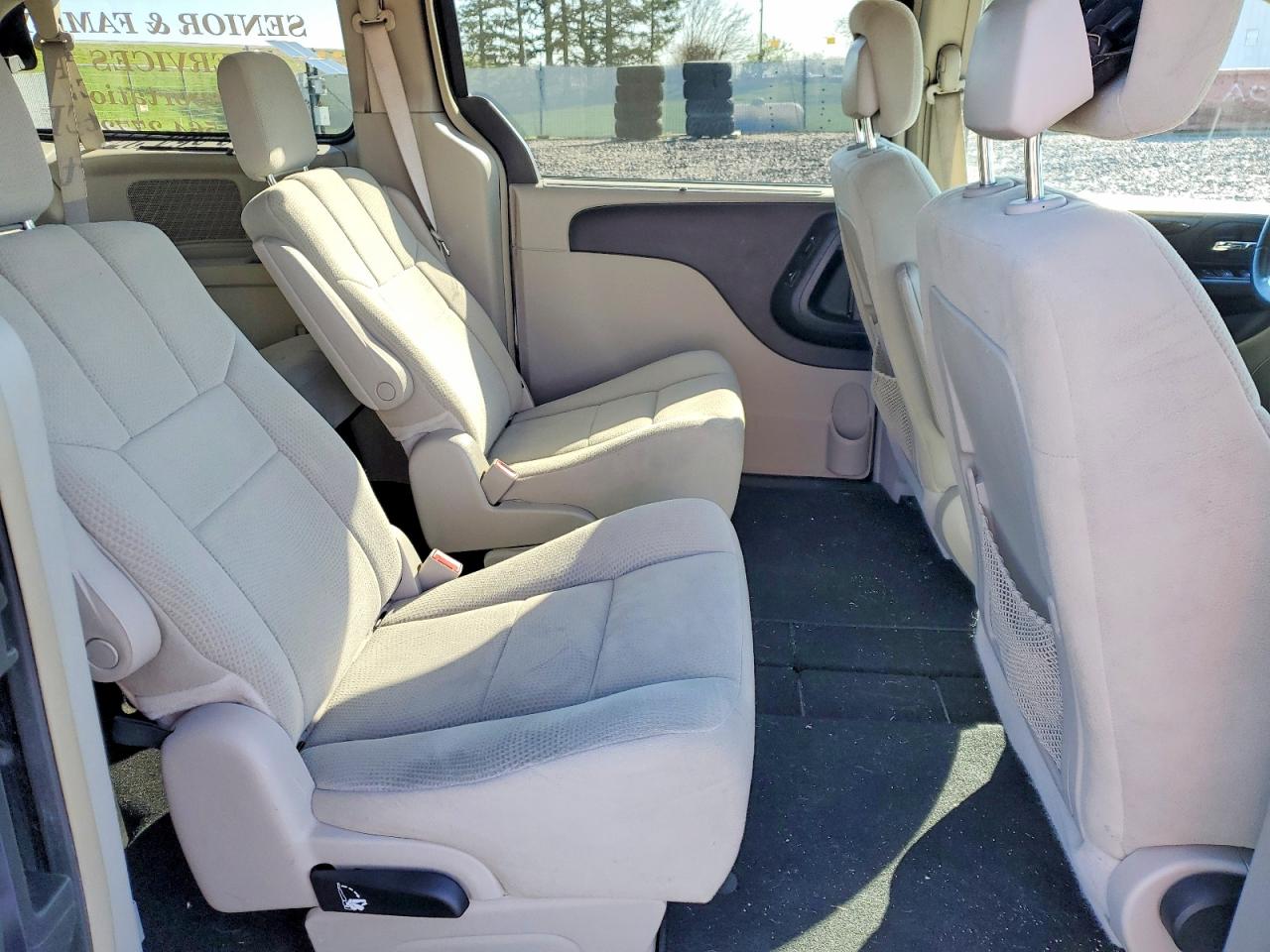 2013 DODGE GRAND CARAVAN CREW photo 11