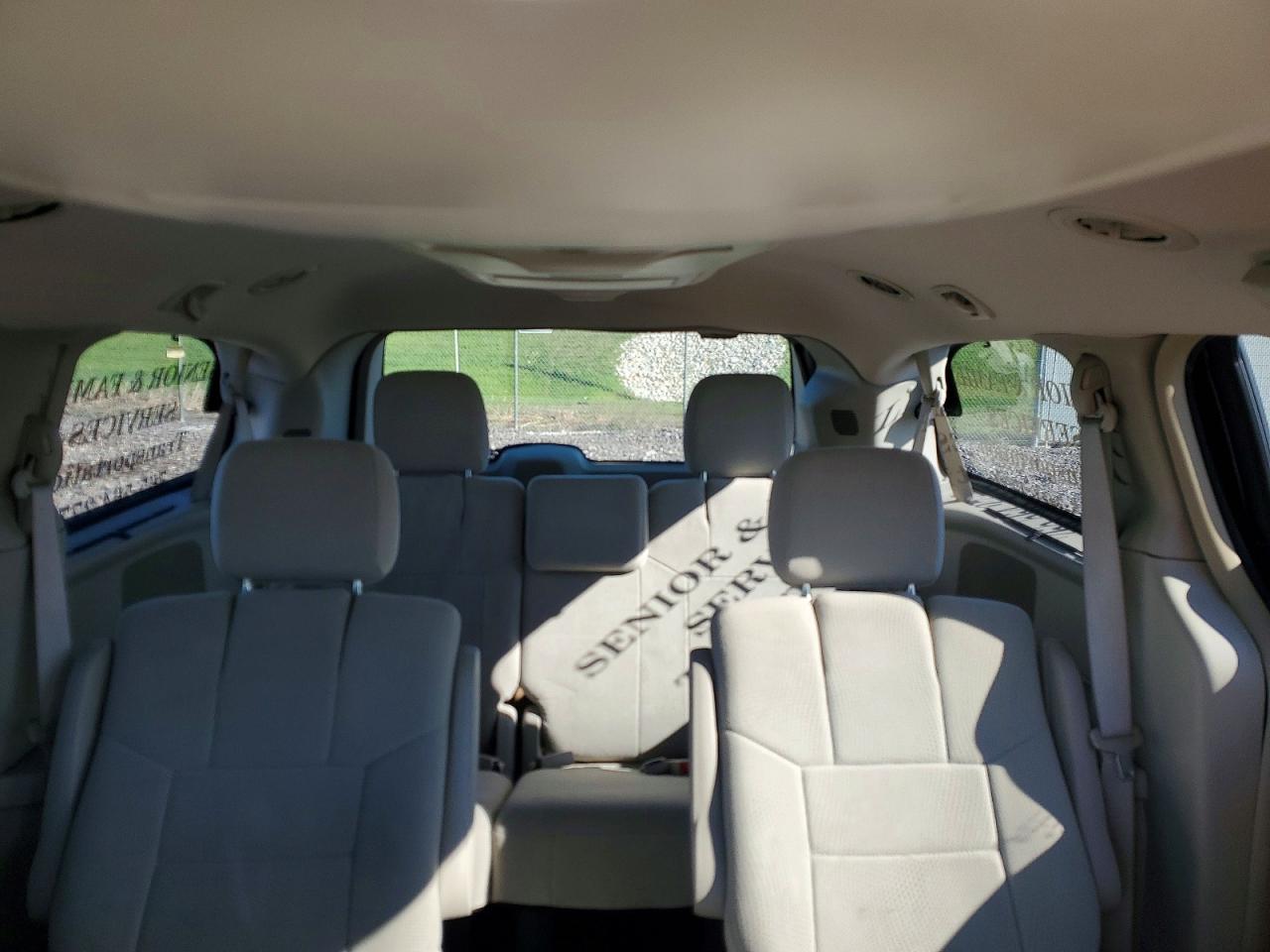 2013 DODGE GRAND CARAVAN CREW photo 10