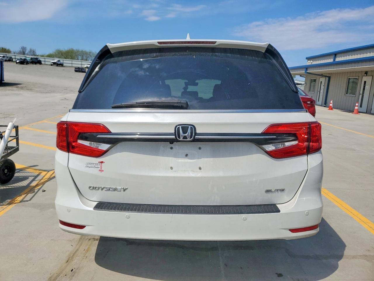 2023 HONDA ODYSSEY ELITE photo 11