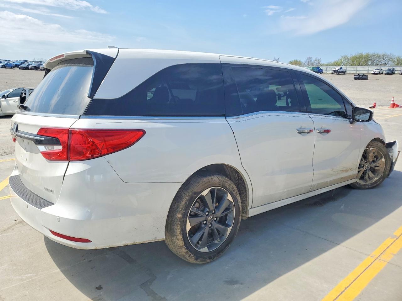 2023 HONDA ODYSSEY ELITE photo 5