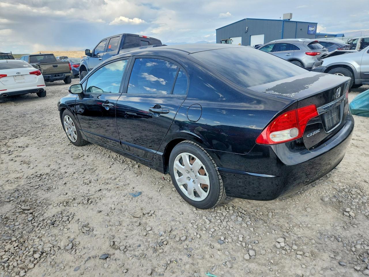 2010 HONDA CIVIC LX photo 3