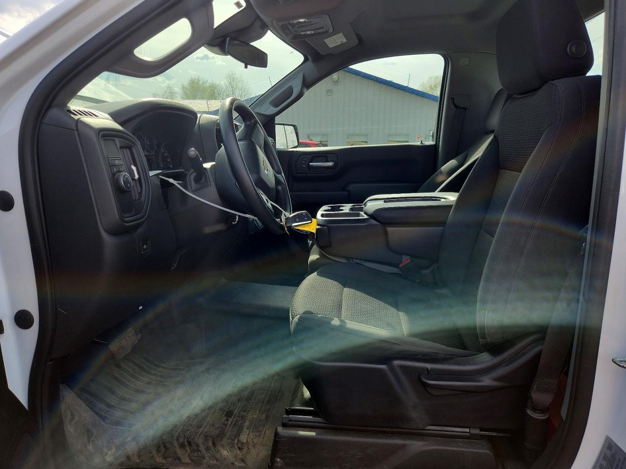 2023 CHEVROLET SILVERADO C1500 photo 13