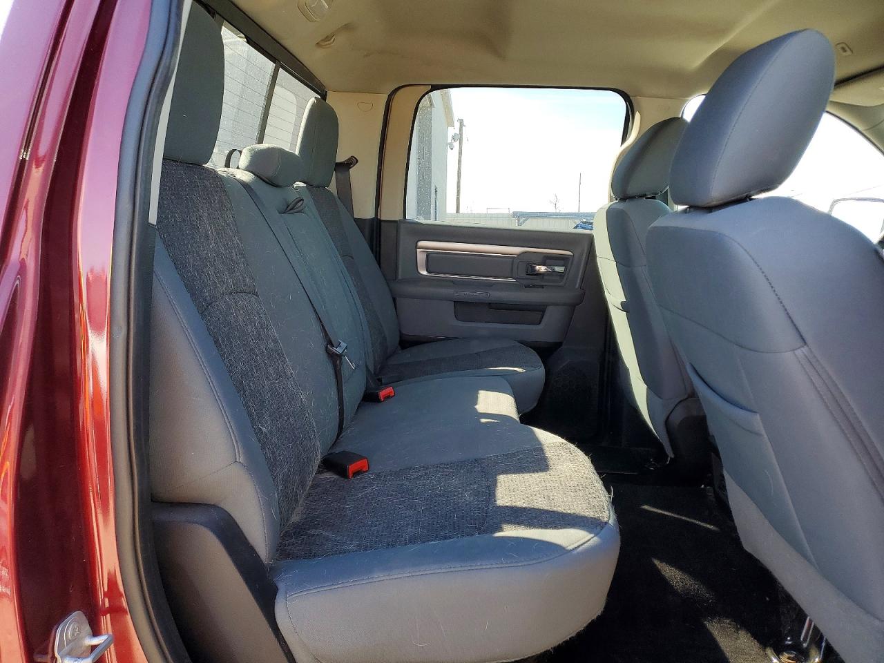 2017 RAM 1500 SLT photo 10
