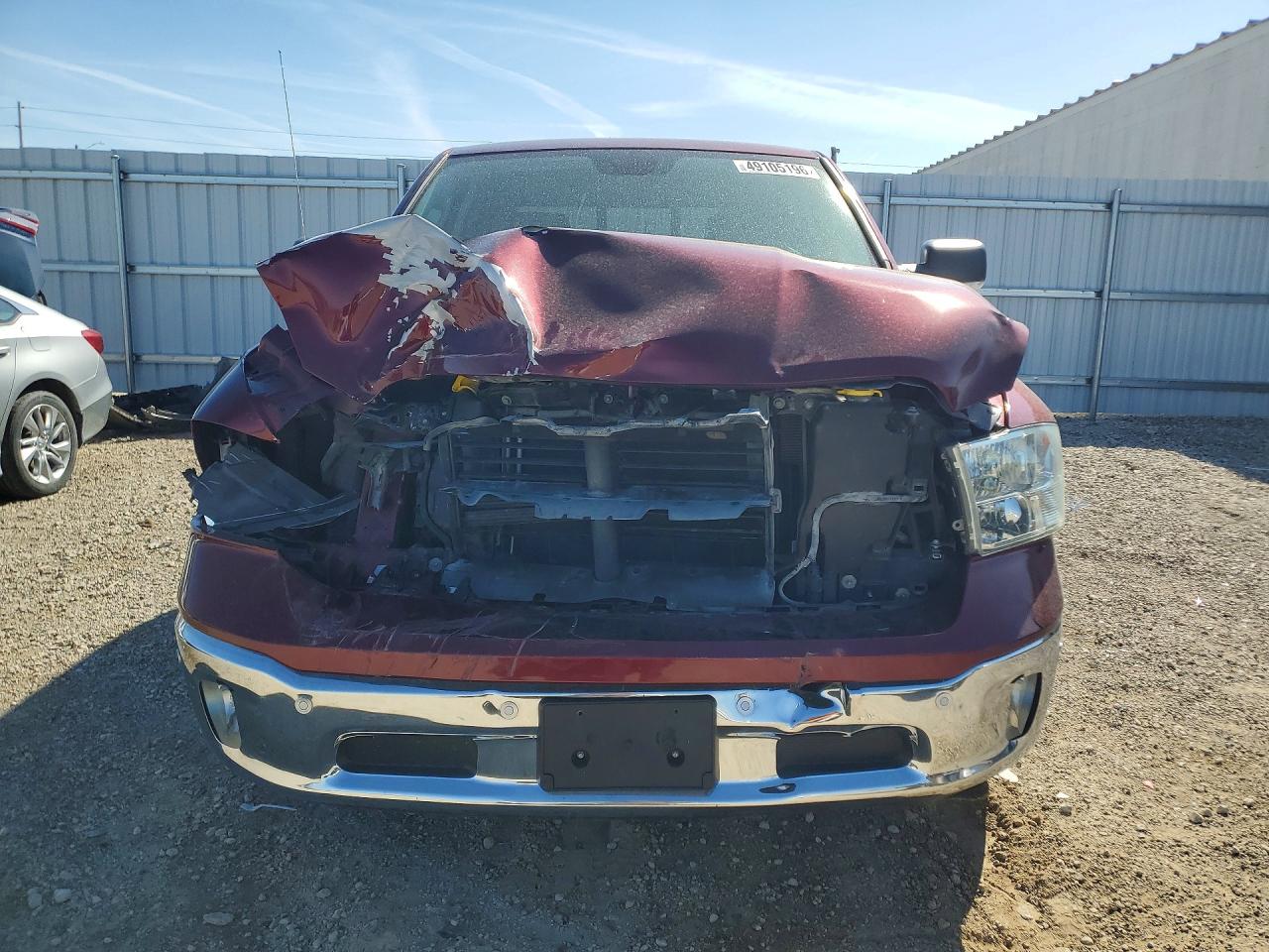 2017 RAM 1500 SLT photo 5