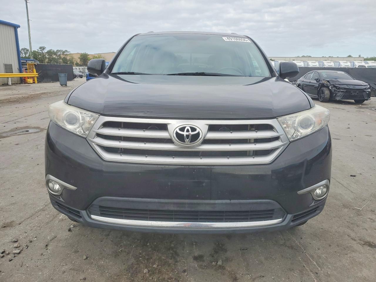2013 TOYOTA HIGHLANDER LIMITED photo 9