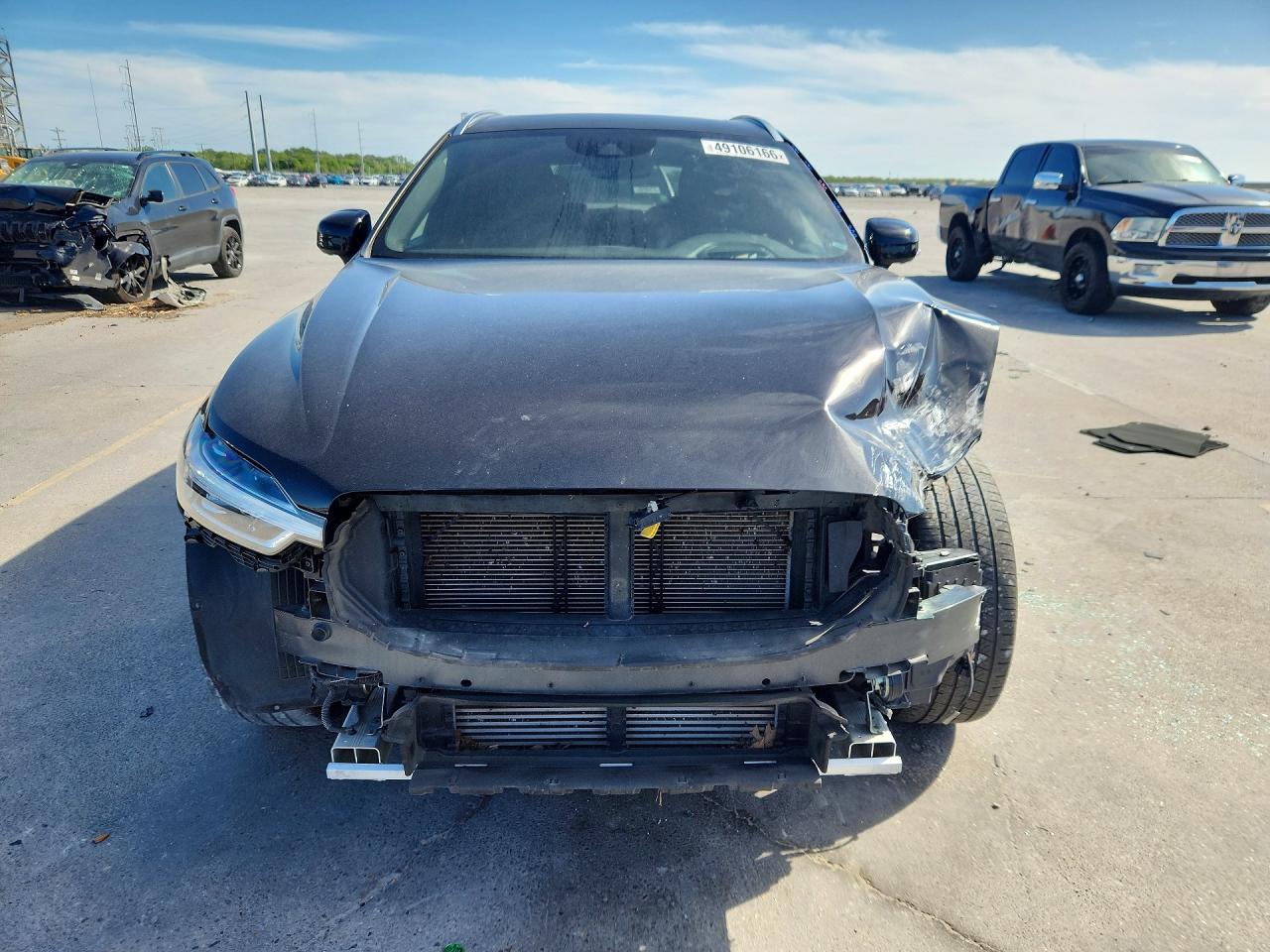 2020 VOLVO XC60 T5 MOMENTUM photo 5