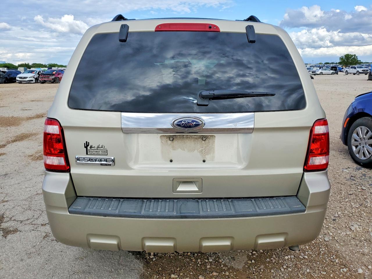 2010 FORD ESCAPE LIMITED photo 16
