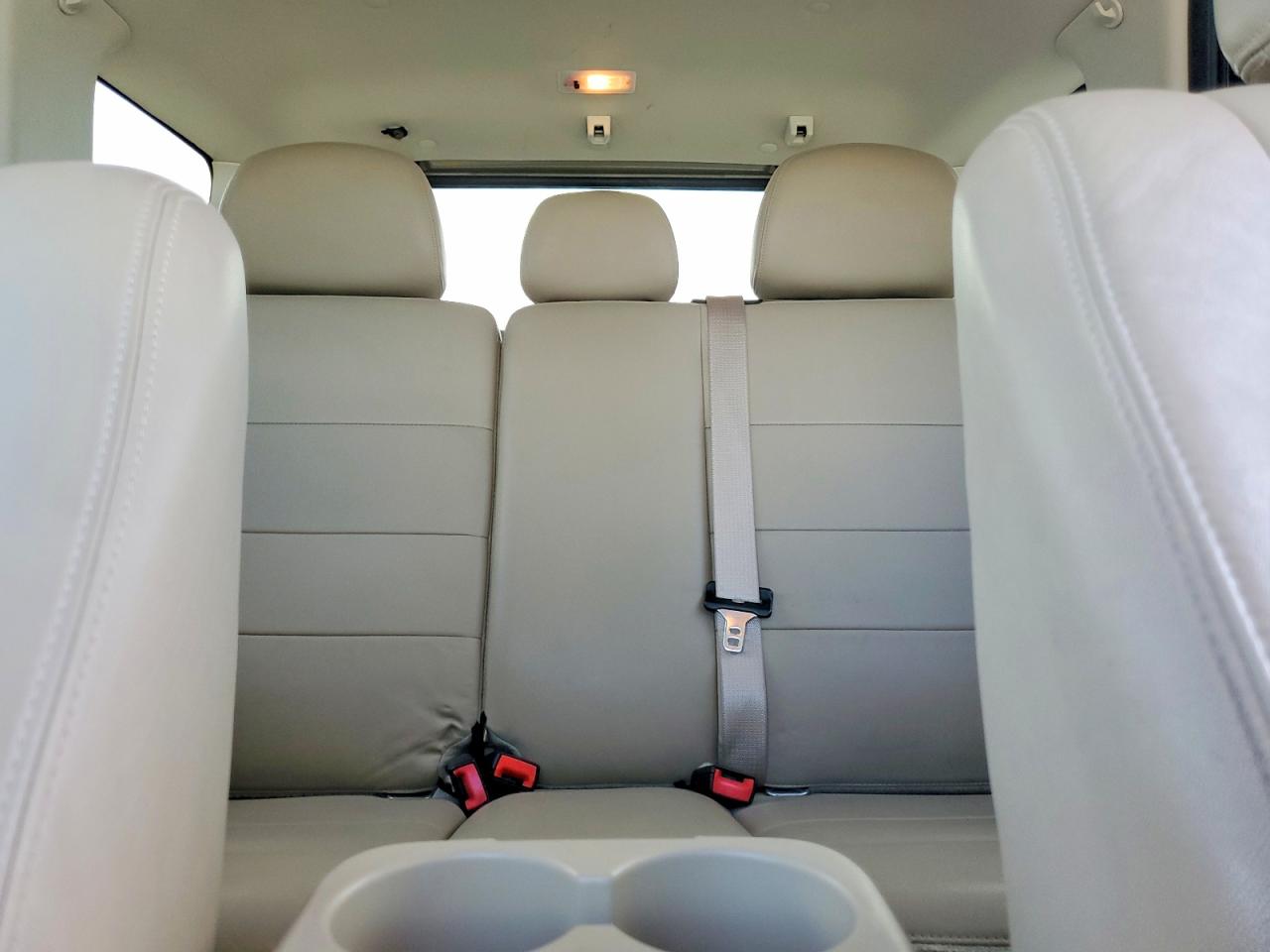 2010 FORD ESCAPE LIMITED photo 28