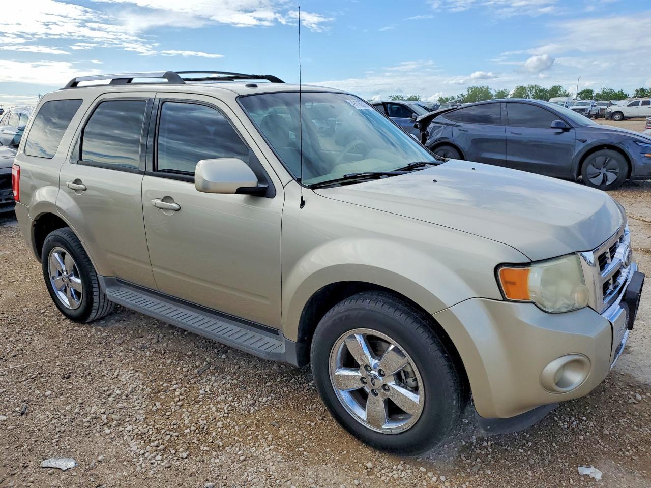 2010 FORD ESCAPE LIMITED photo 10