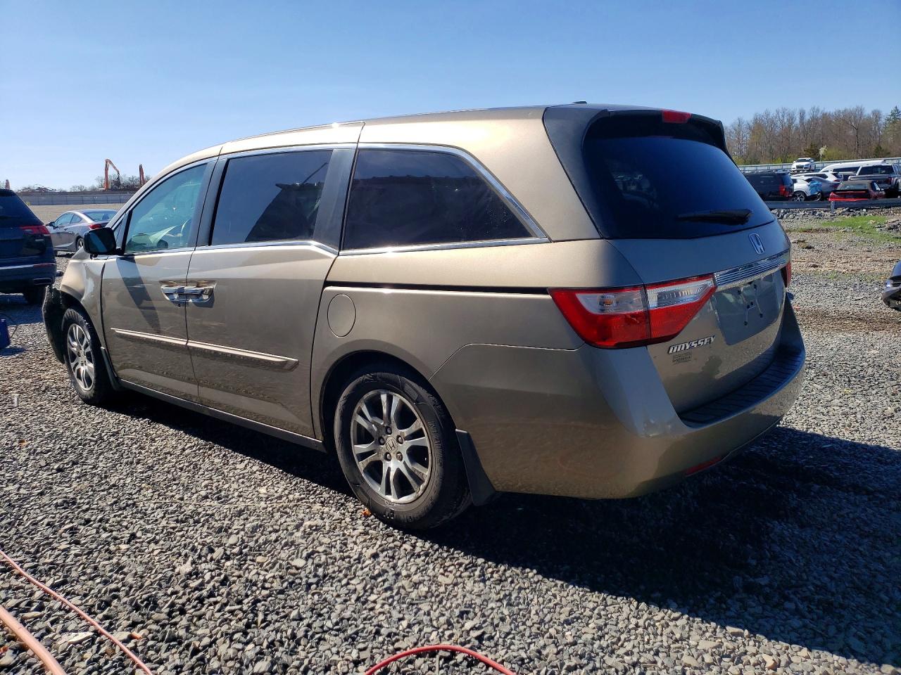 2012 HONDA ODYSSEY EXL photo 4