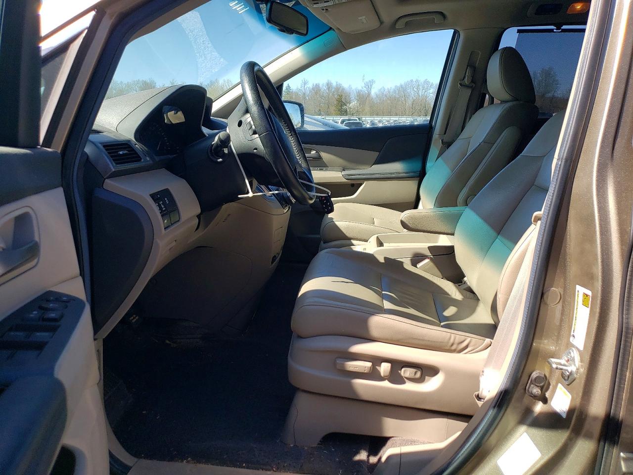 2012 HONDA ODYSSEY EXL photo 19