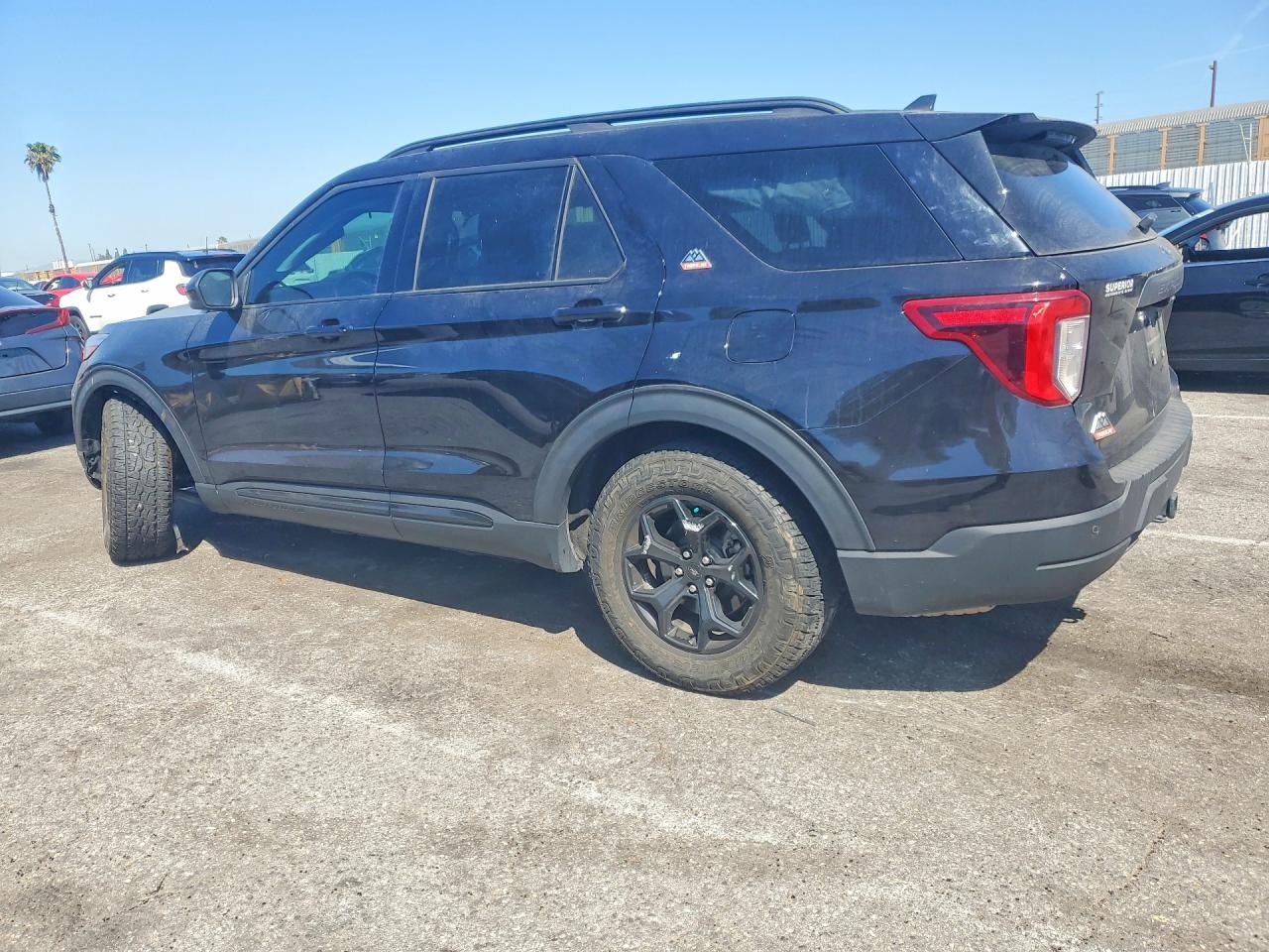 2023 FORD EXPLORER TIMBERLINE photo 3