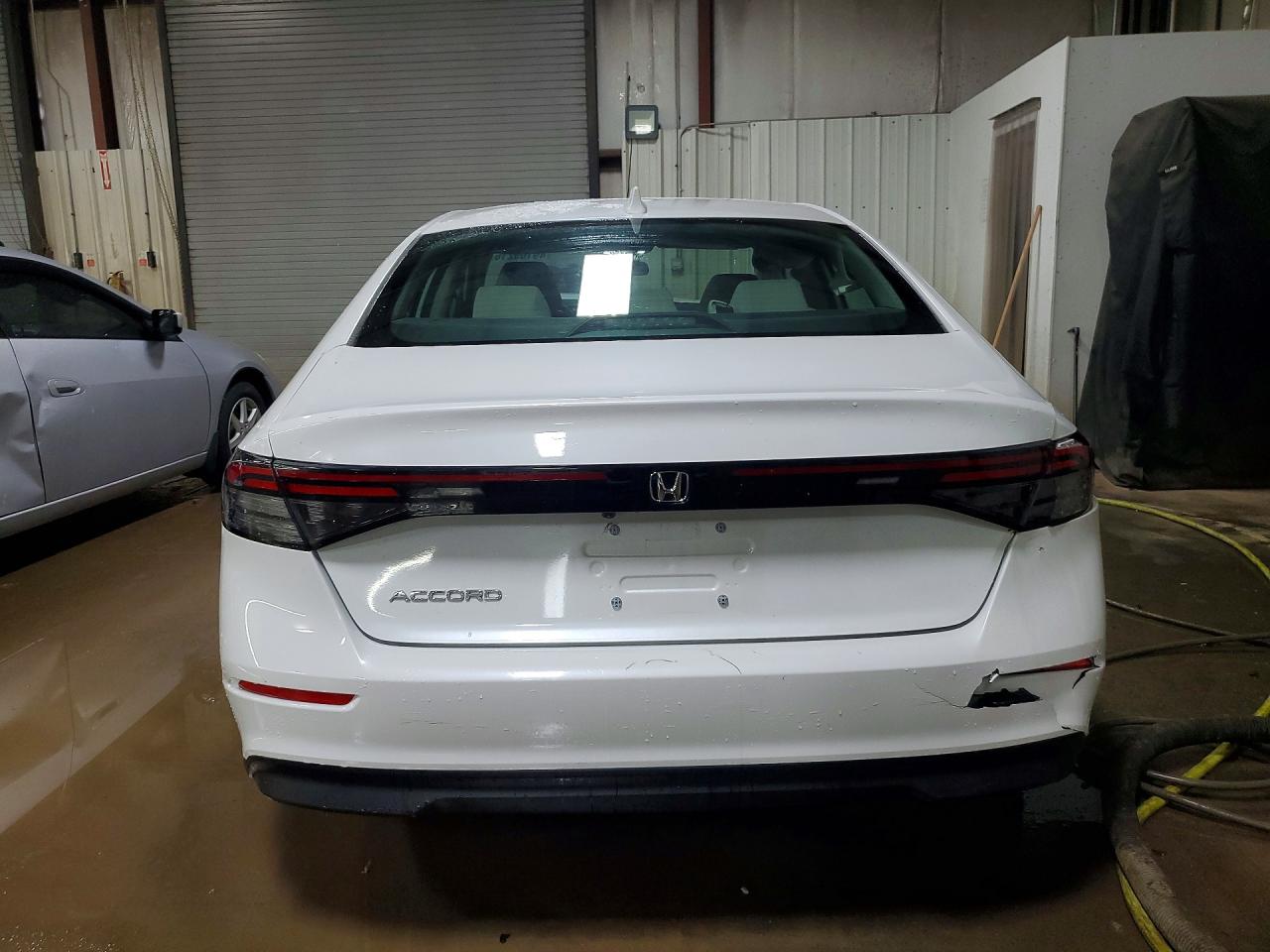 2024 HONDA ACCORD EX photo 11