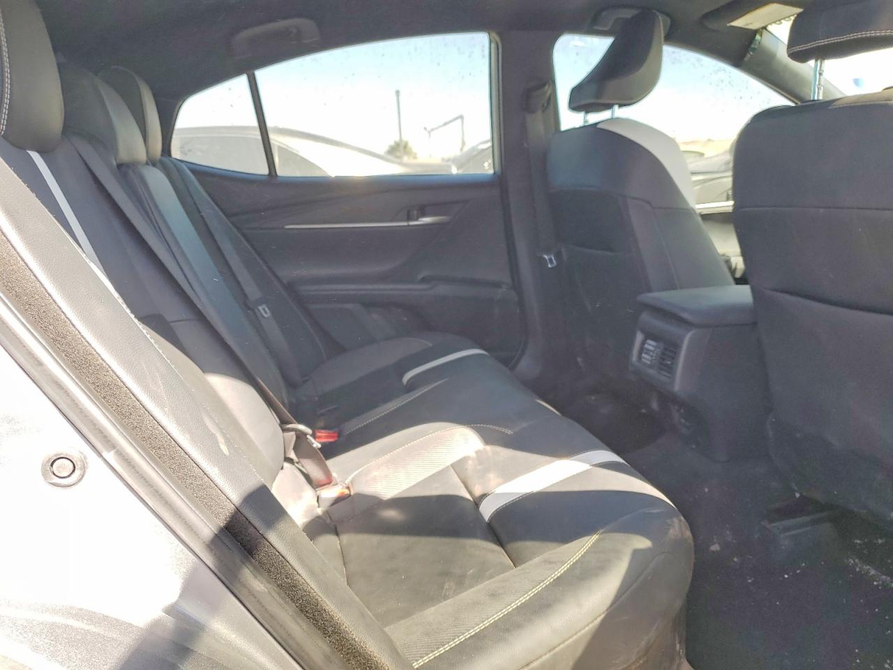 2025 TOYOTA CAMRY SE photo 10
