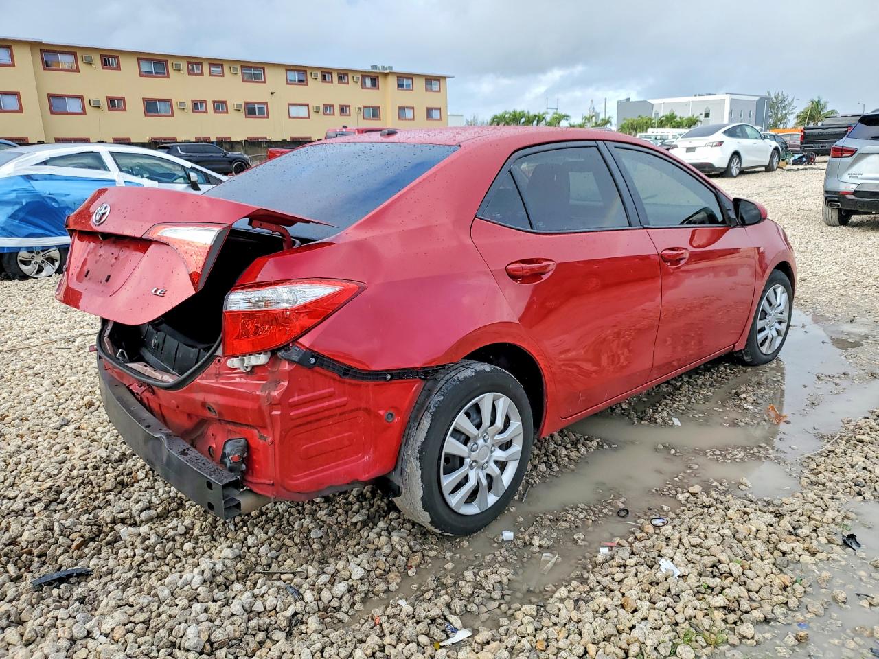 2016 TOYOTA COROLLA LE photo 5