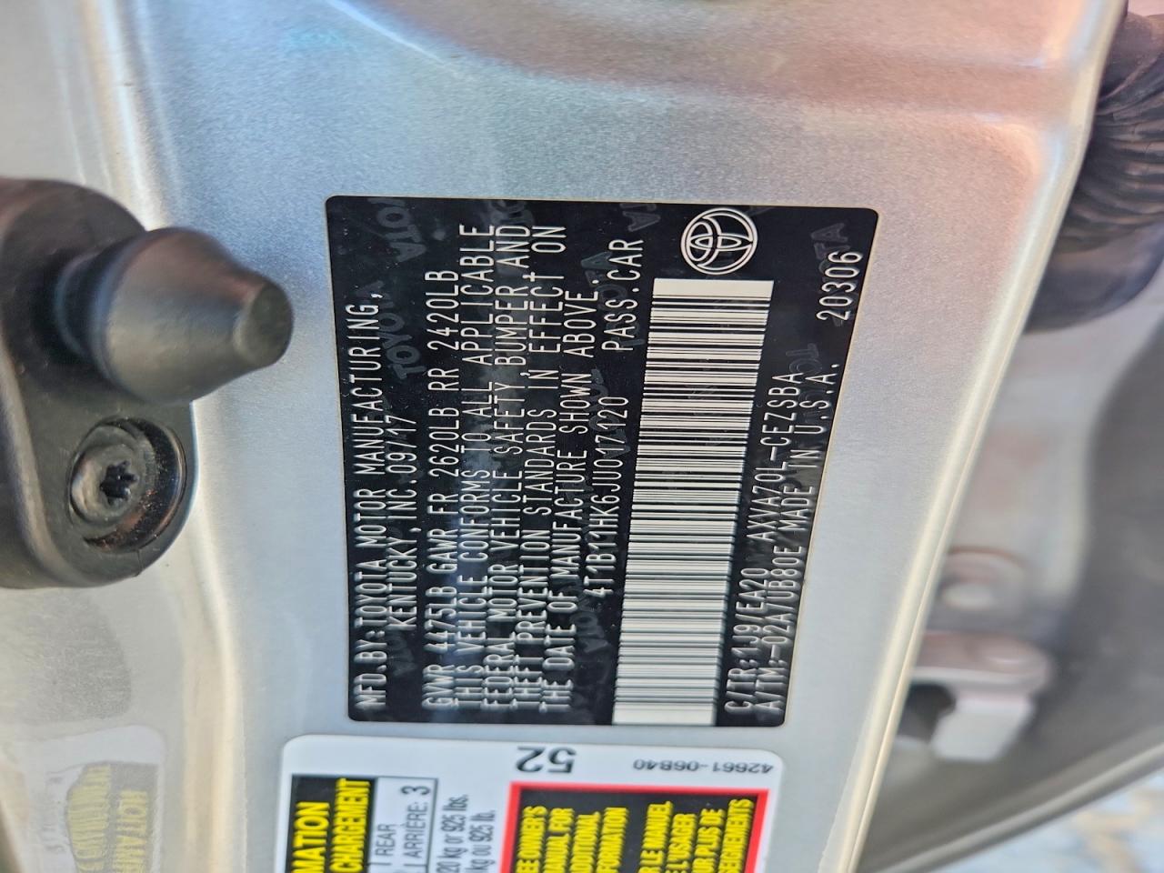 2018 TOYOTA CAMRY SE photo 25