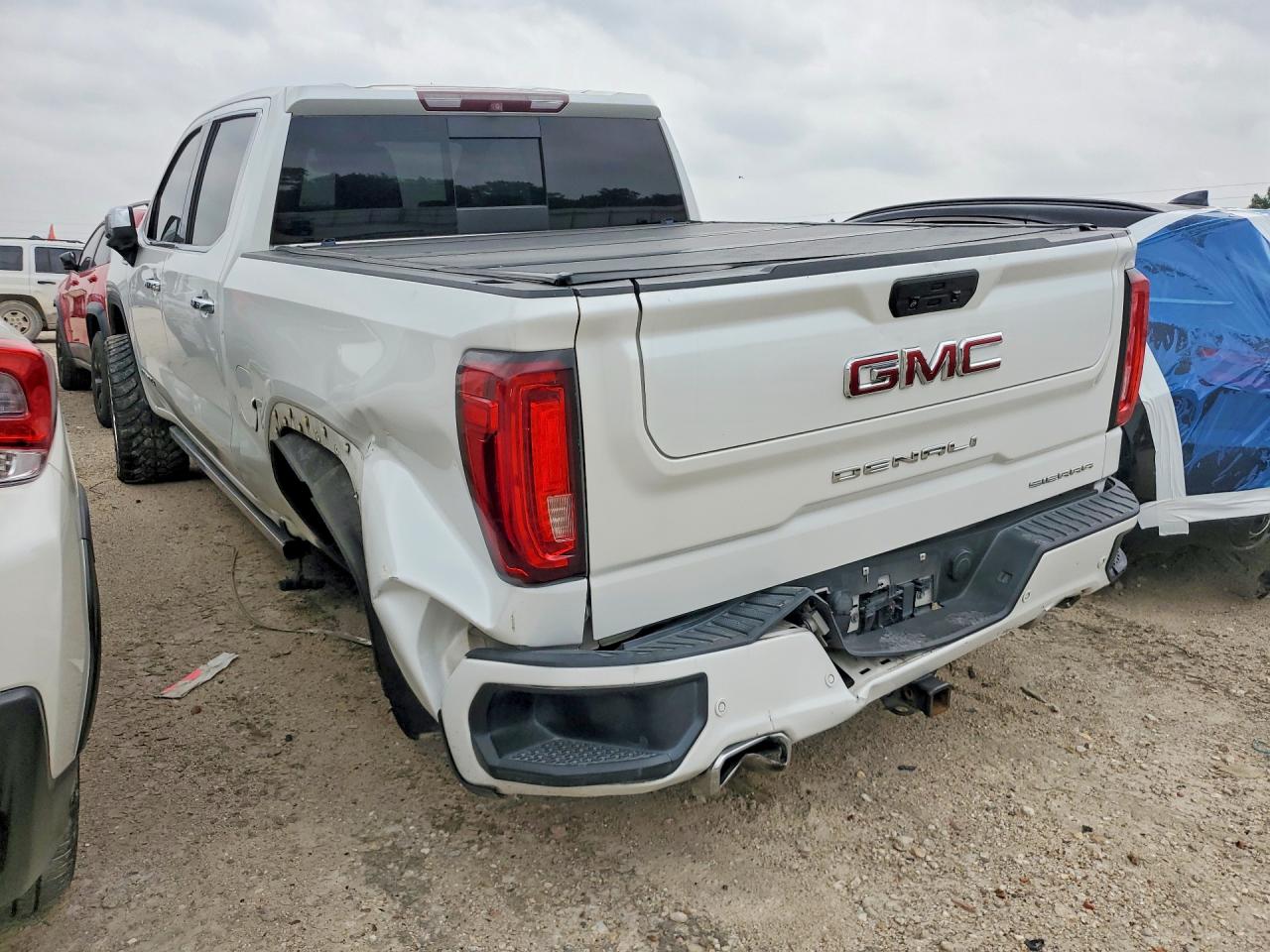 2019 GMC SIERRA K1500 DENALI photo 4