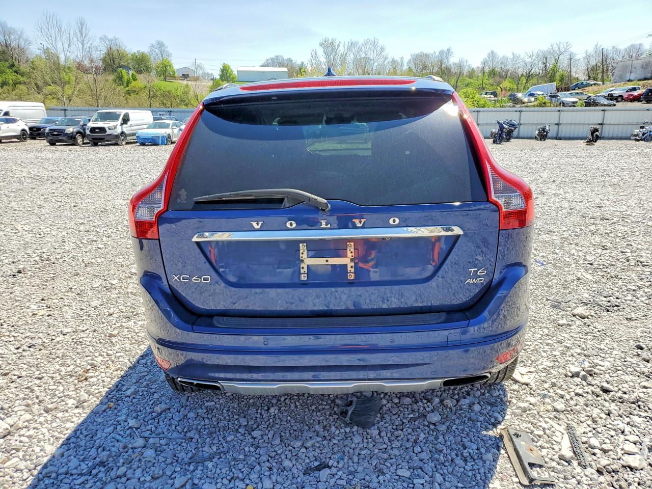 2015 VOLVO XC60 T6 PLATINUM photo 11
