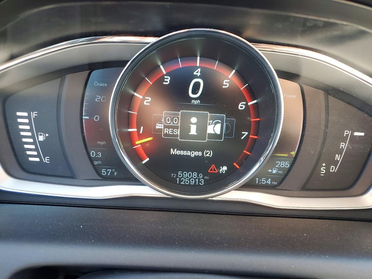 2015 VOLVO XC60 T6 PLATINUM photo 17