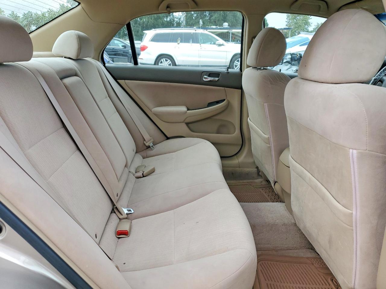 2004 HONDA ACCORD LX photo 19