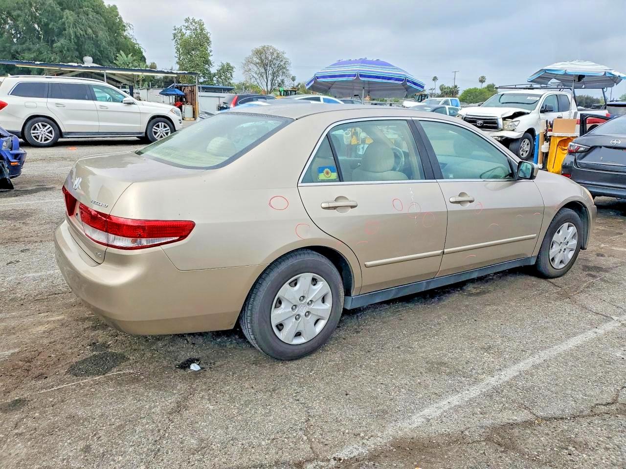 2004 HONDA ACCORD LX photo 5