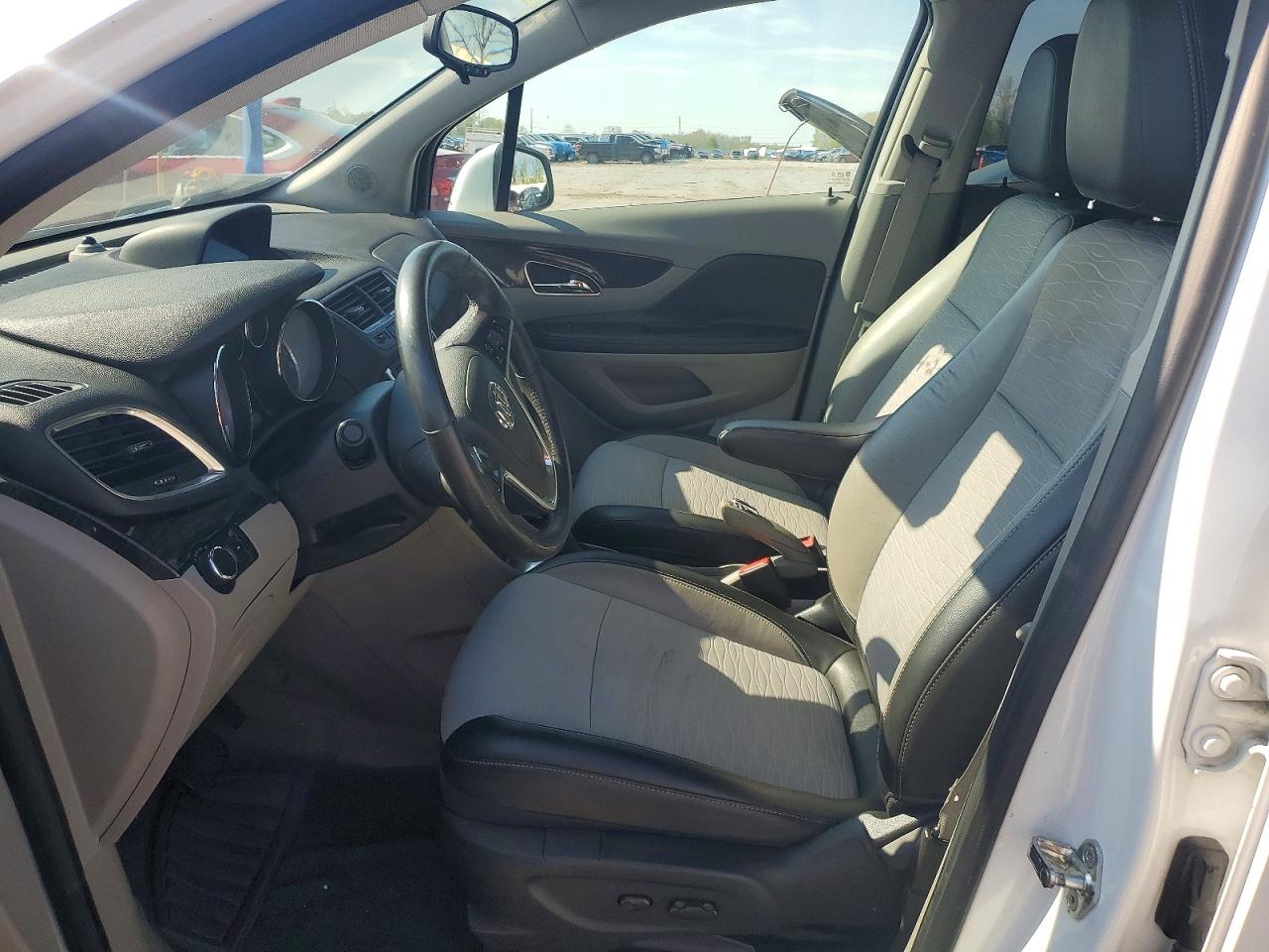 2016 BUICK ENCORE photo 19