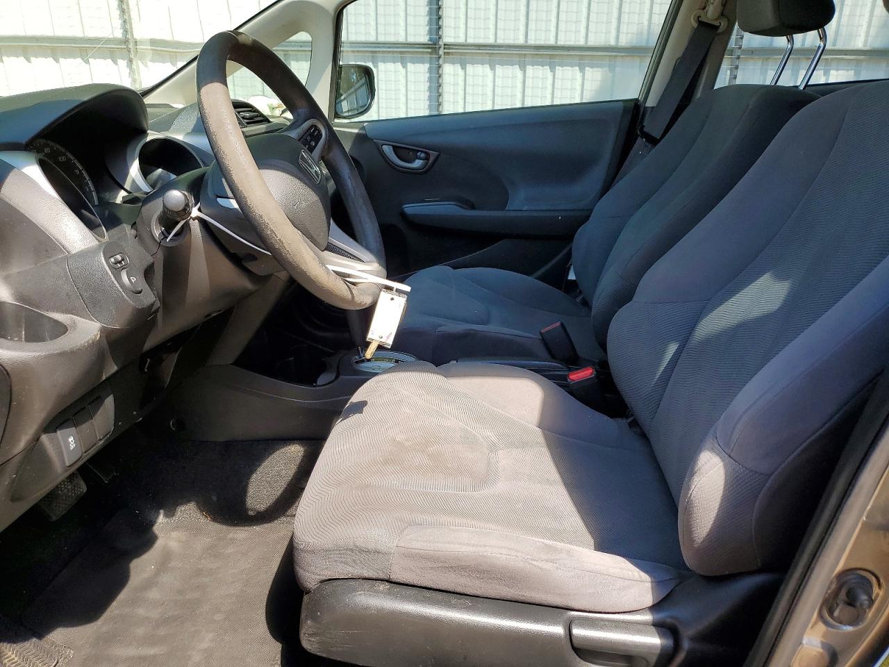 2013 HONDA FIT photo 13