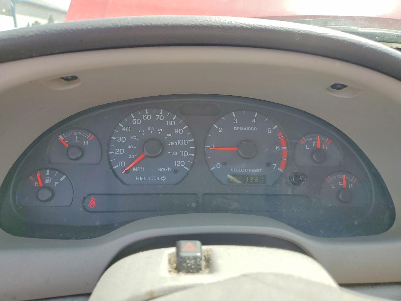 2002 FORD MUSTANG photo 17
