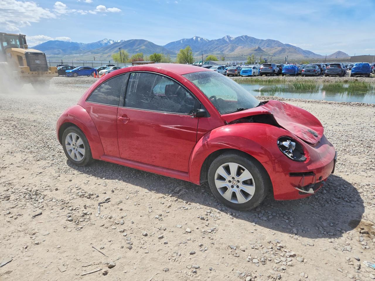 2008 VOLKSWAGEN NEW BEETLE S photo 4