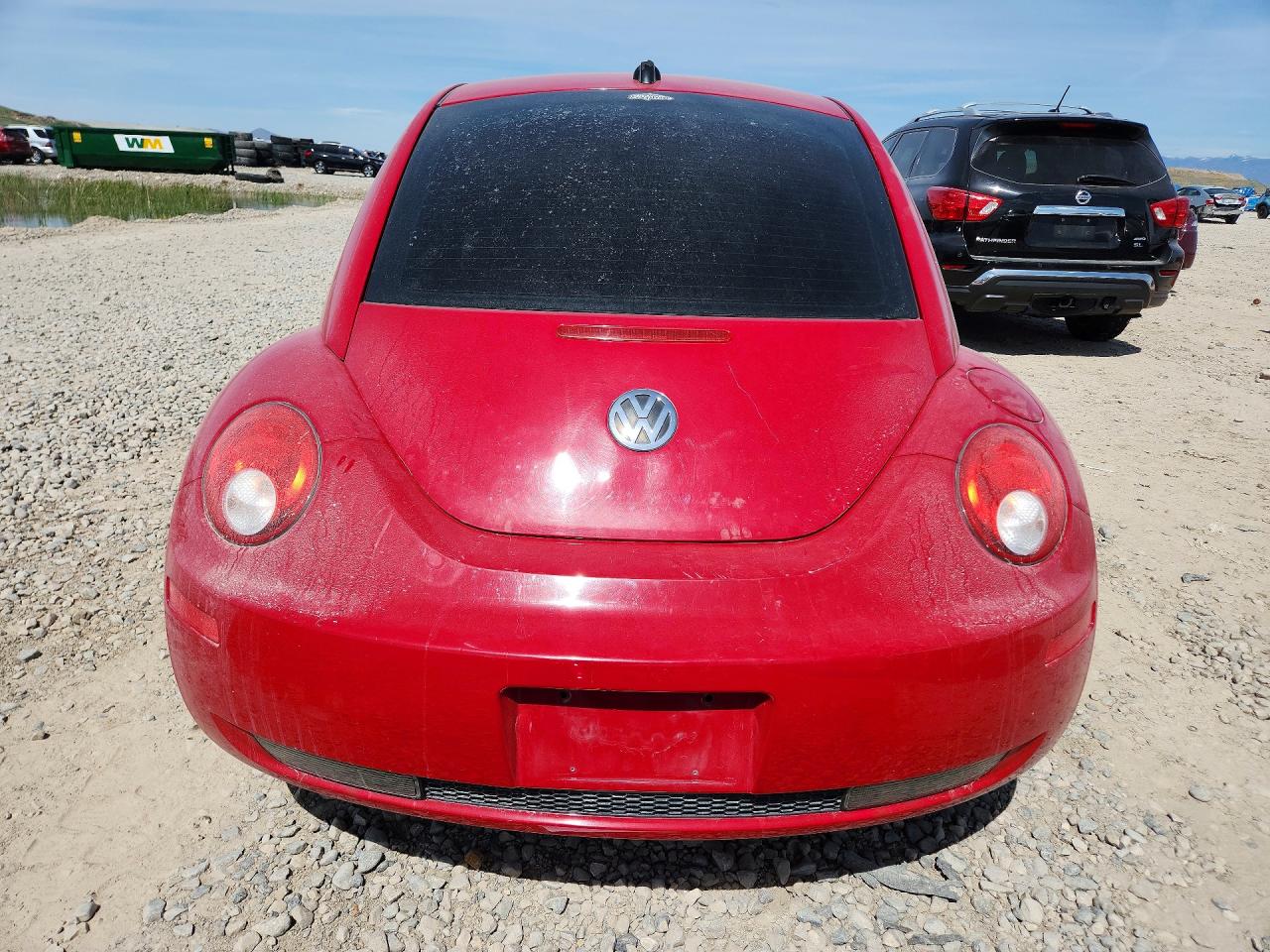 2008 VOLKSWAGEN NEW BEETLE S photo 6