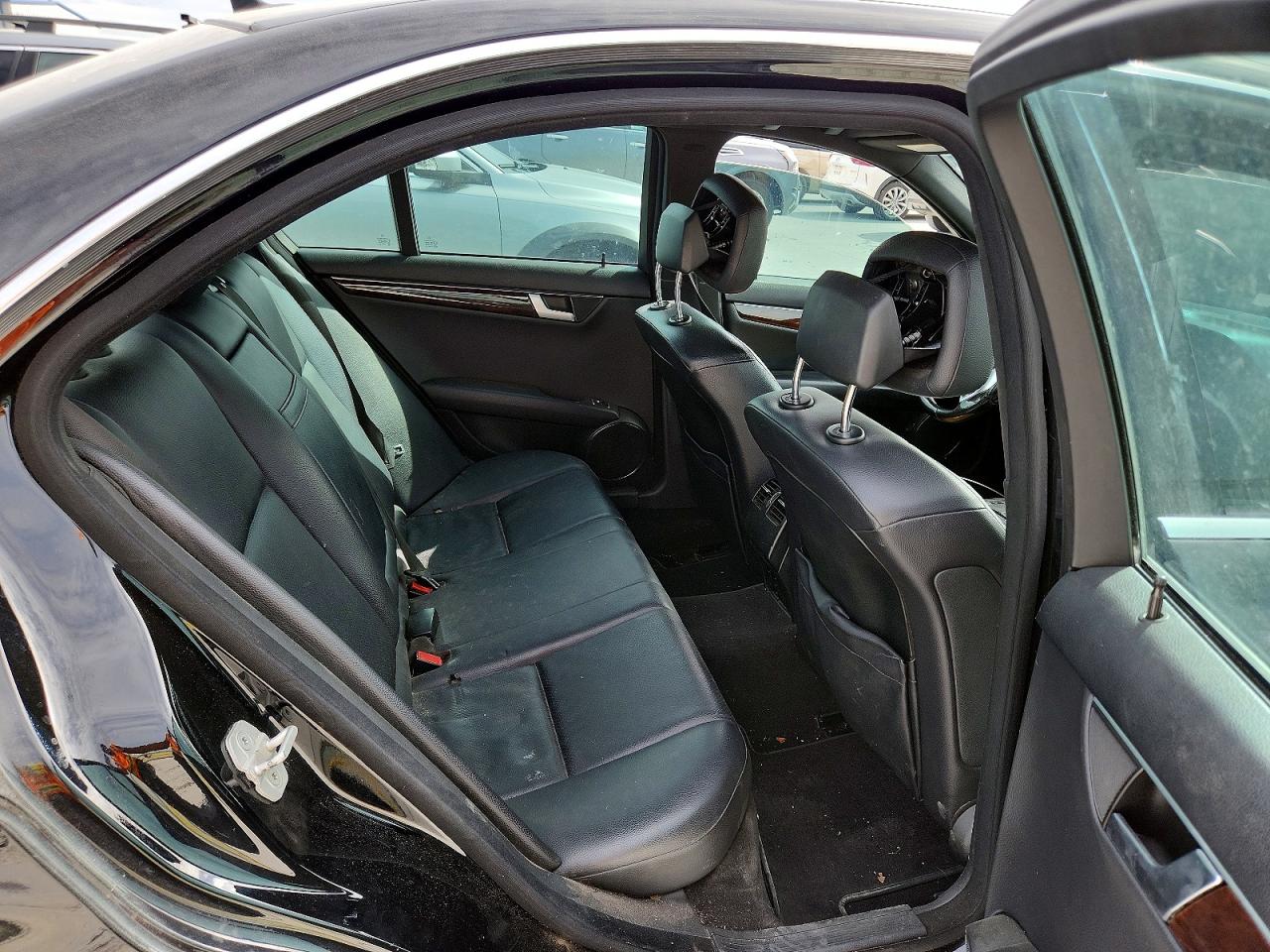 2013 MERCEDES-BENZ C 250 photo 19