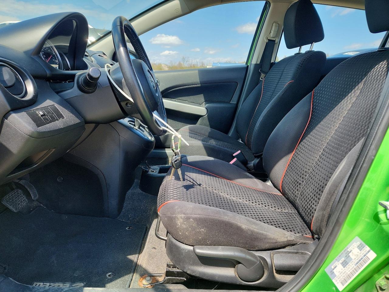 2011 MAZDA MAZDA2 photo 13