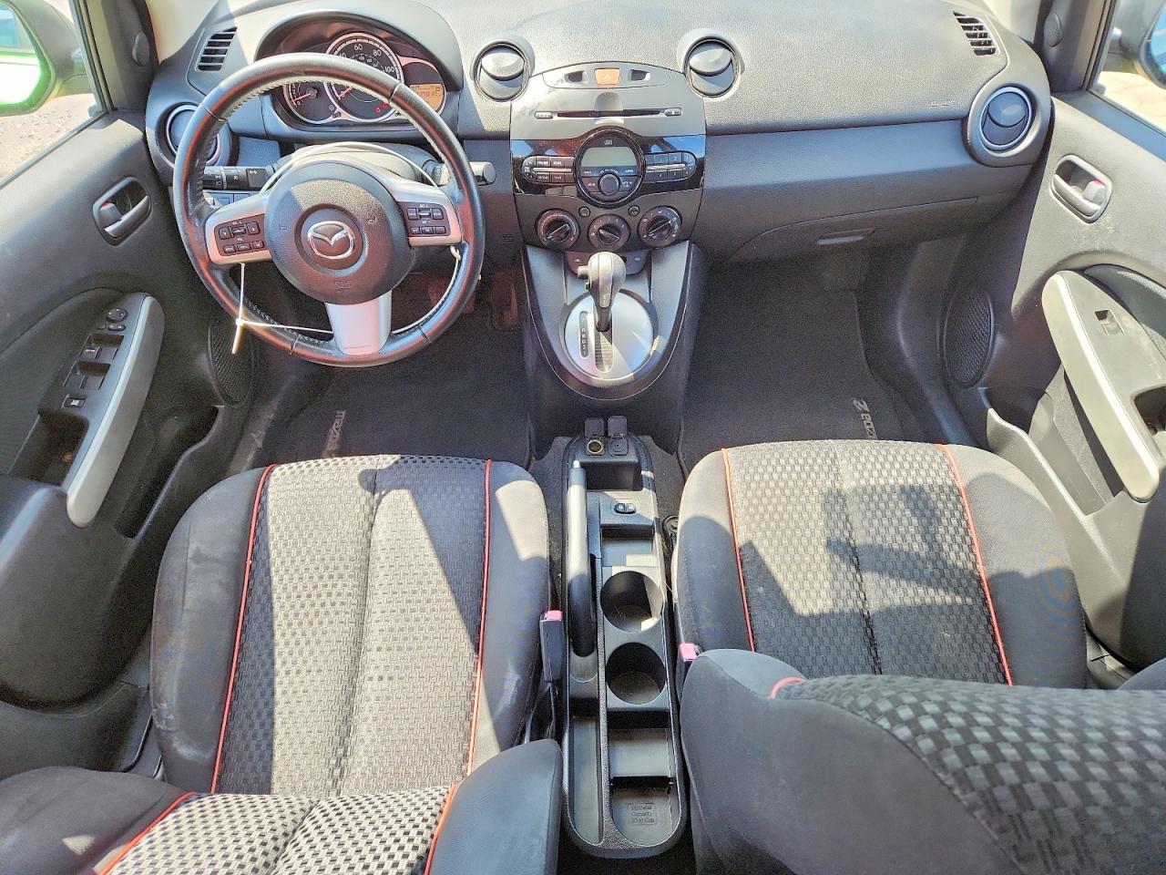 2011 MAZDA MAZDA2 photo 15