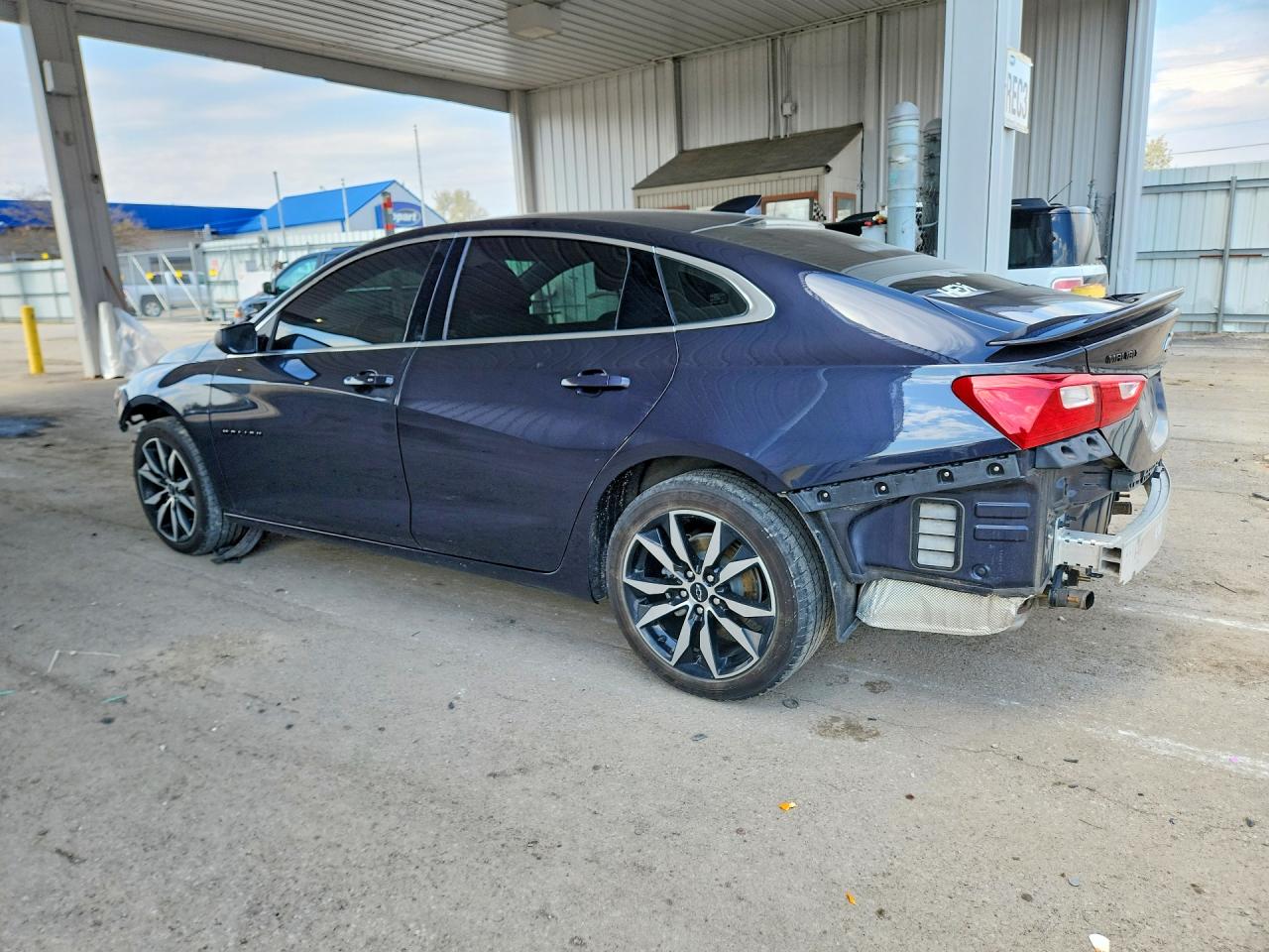 2022 CHEVROLET MALIBU RS photo 4