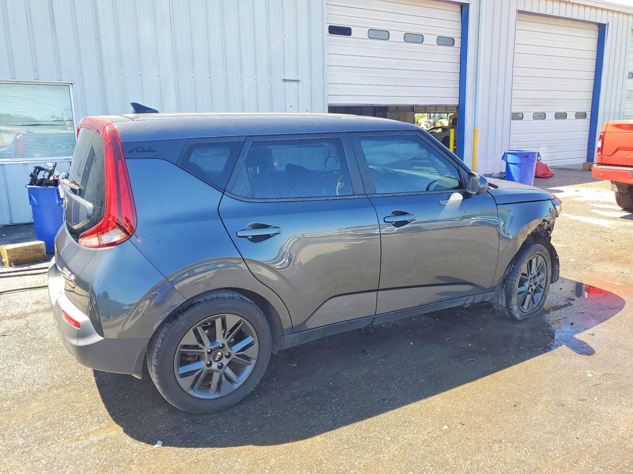 2021 KIA SOUL S photo 3