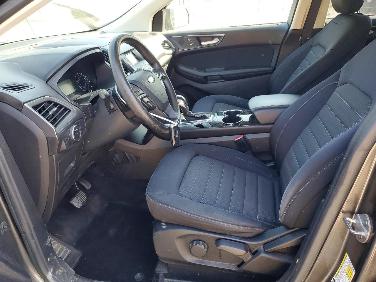 2017 FORD EDGE SE photo 13
