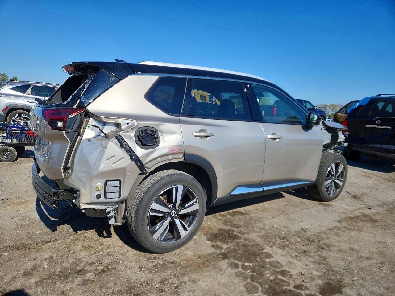 2023 NISSAN ROGUE SL photo 3
