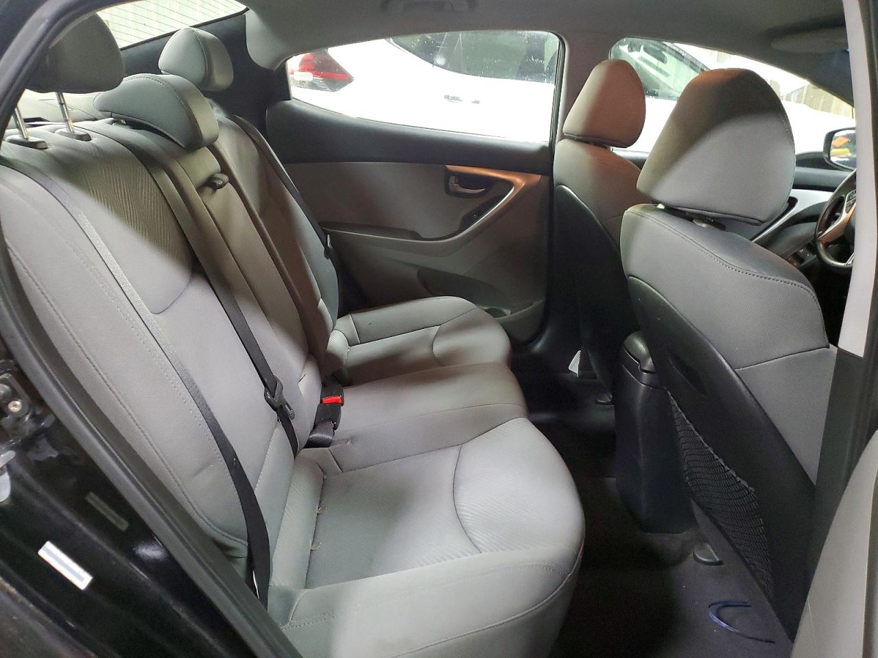 2012 HYUNDAI ELANTRA GLS photo 28