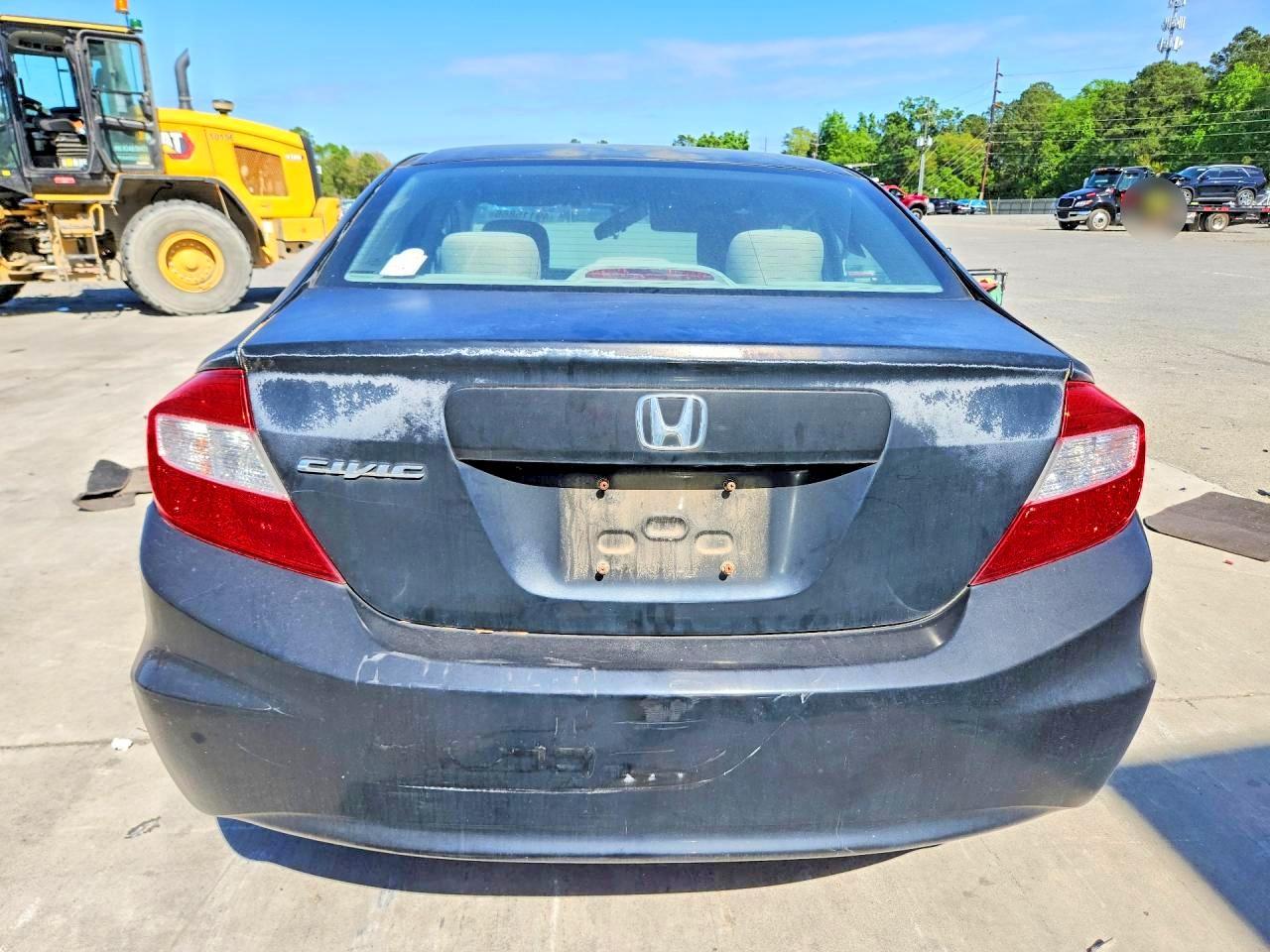 2012 HONDA CIVIC LX photo 11