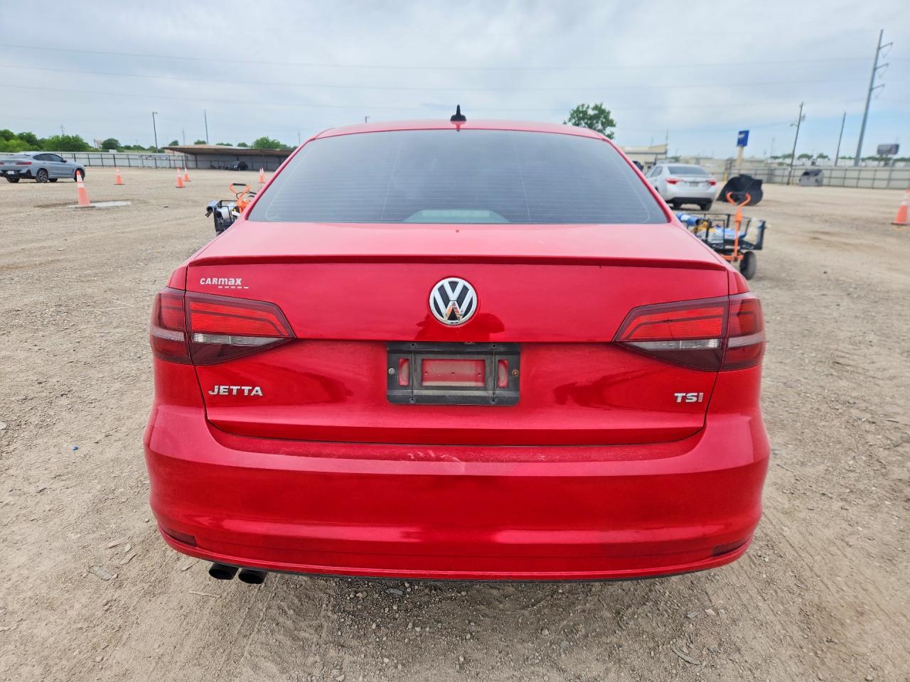 2016 VOLKSWAGEN JETTA SPORT photo 11