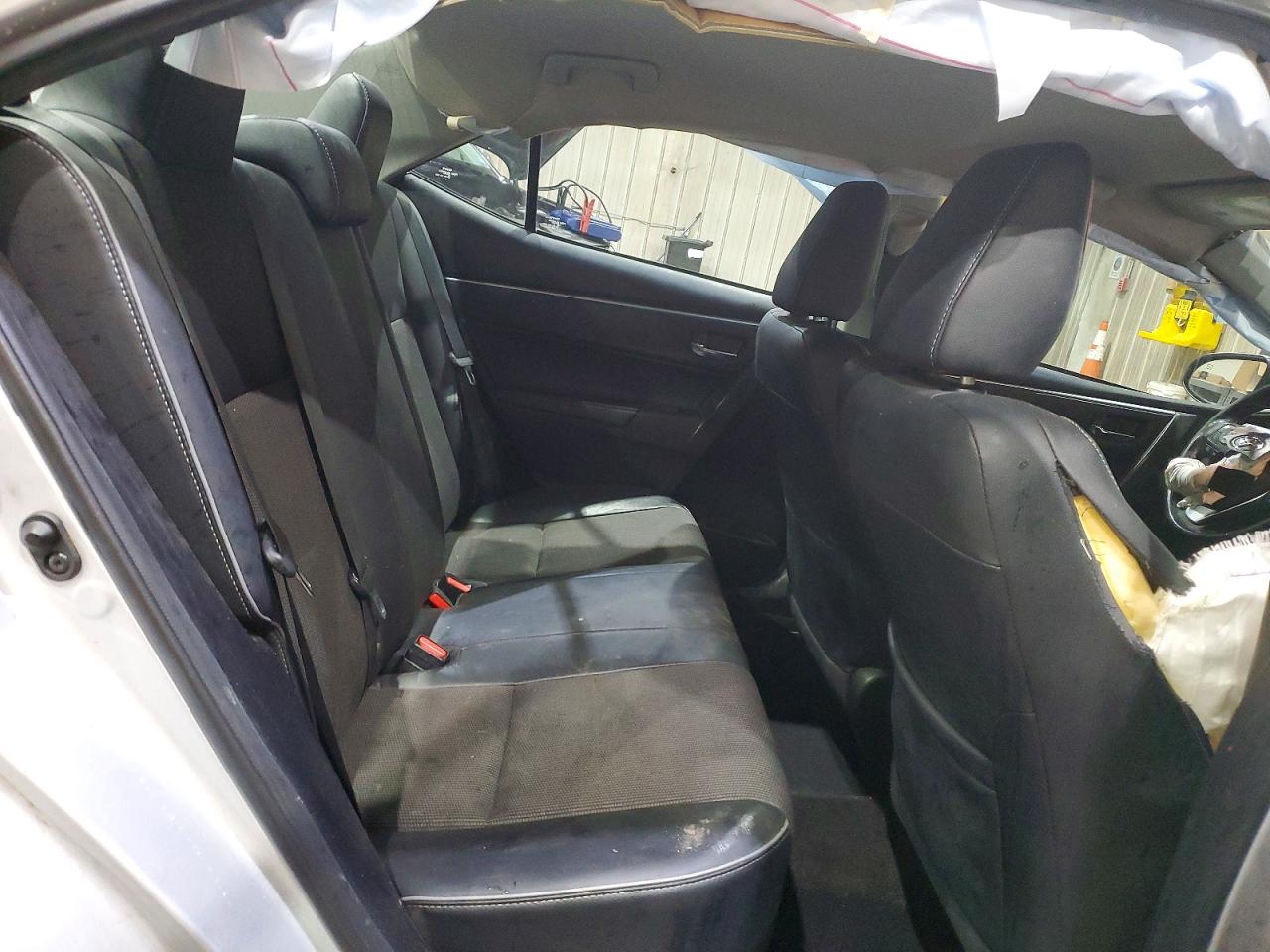 2014 TOYOTA COROLLA S PLUS photo 19