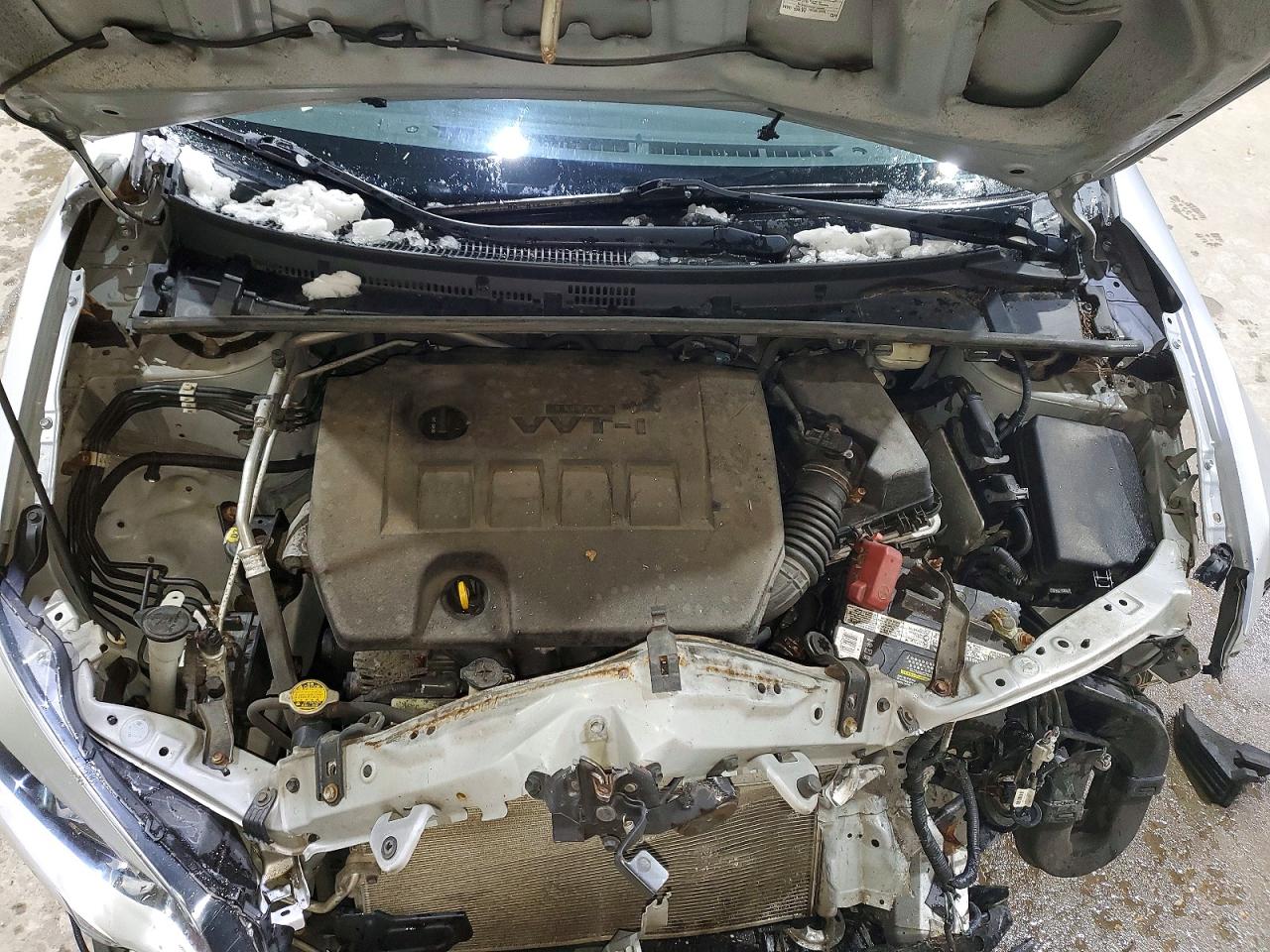 2014 TOYOTA COROLLA S PLUS photo 21