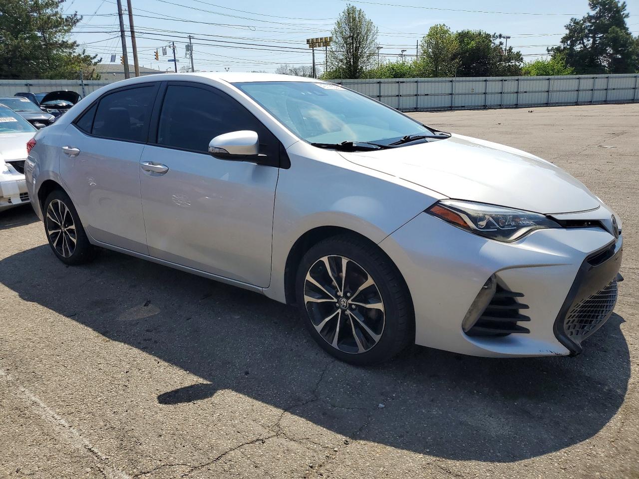 2017 TOYOTA COROLLA SE photo 10