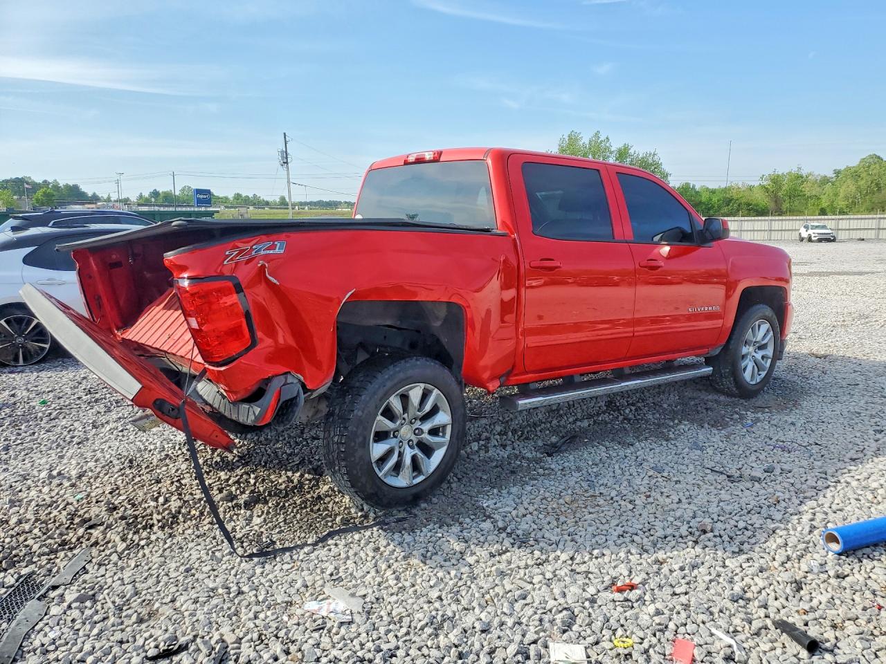 2017 CHEVROLET SILVERADO K1500 LT photo 7