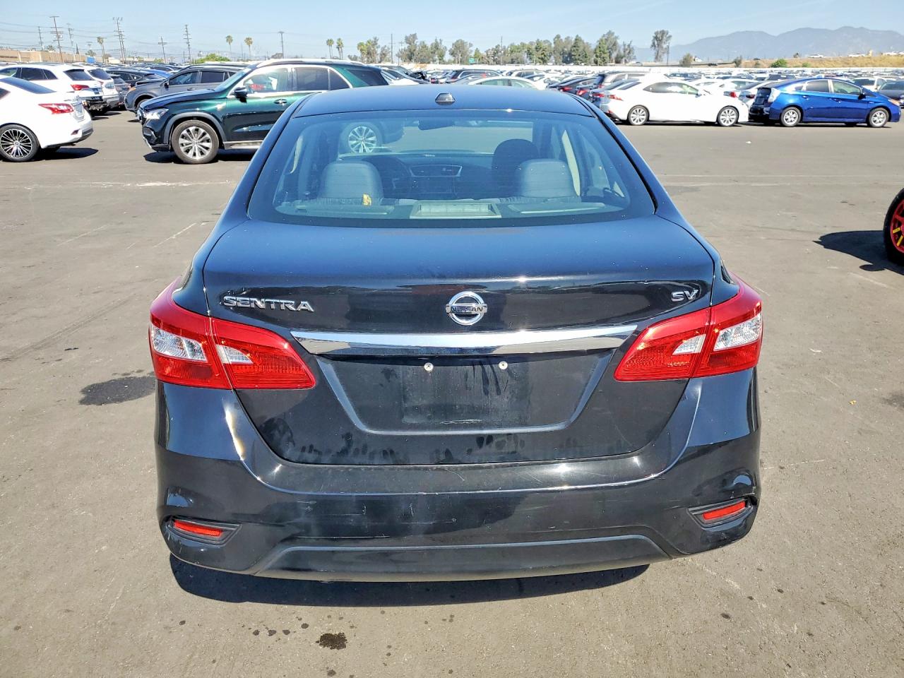2018 NISSAN SENTRA SV photo 11