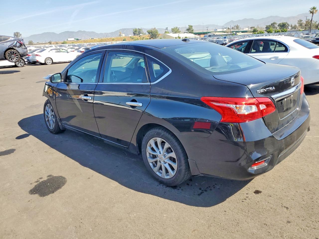 2018 NISSAN SENTRA SV photo 3