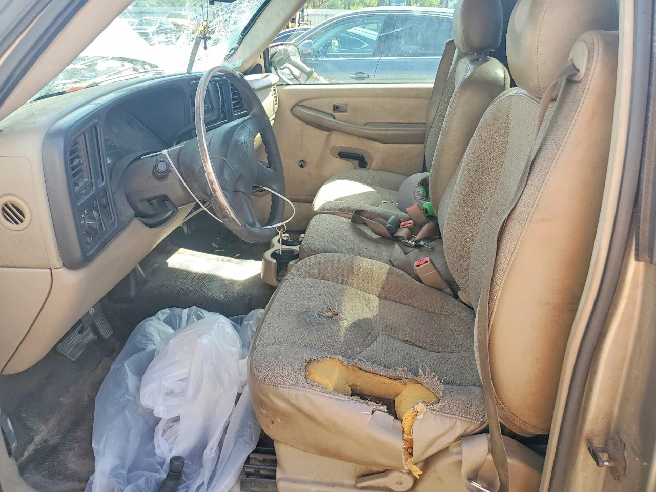 2003 CHEVROLET SILVERADO C1500 photo 13